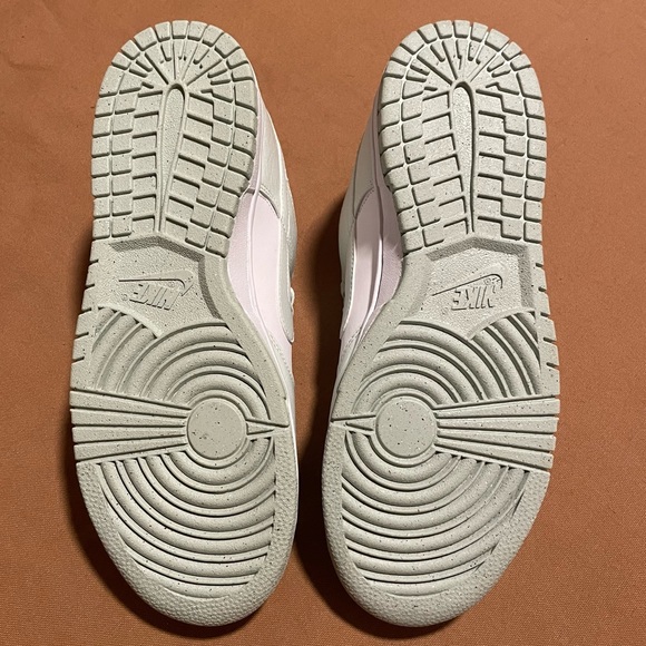 NEVER WORN Nike Dunk Low Next Nature White/Mint 🌿 DN1431-102 - Picture 5 of 13